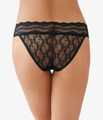 Lace Kiss Bikini Panty Pack: White/Crimson Red/Night